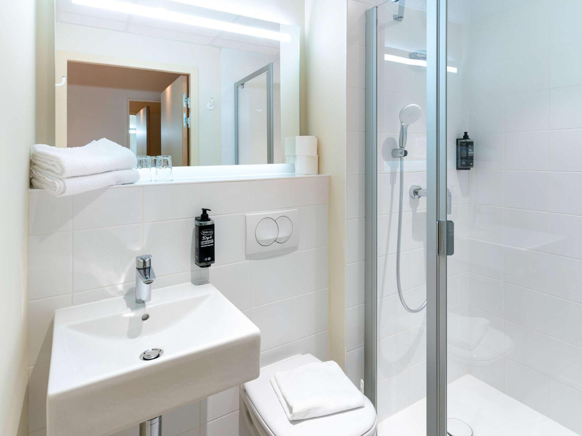 Ibis Budget Morlaix Exteriör bild